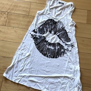 Tank tee shirt kiss dress